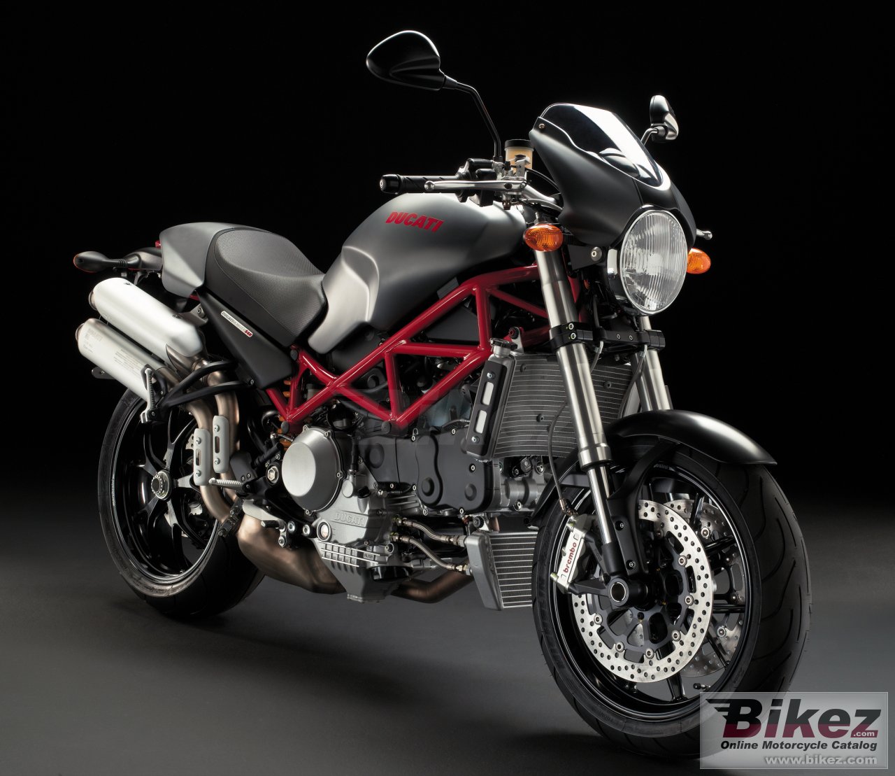 Big Ducati monster s4r testastretta picture and wallpaper from Bikez.com